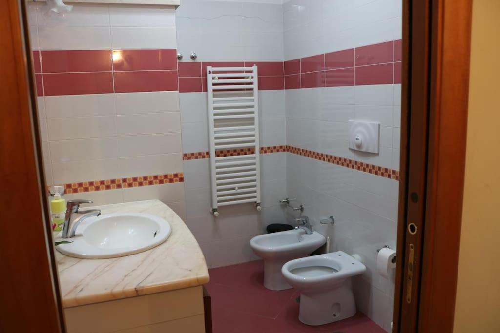 La Casa Del Sole Apartment Наполи Екстериор снимка