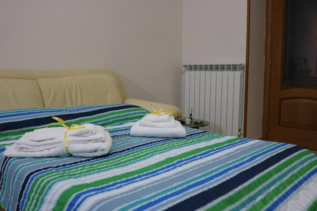 La Casa Del Sole Apartment Наполи Екстериор снимка