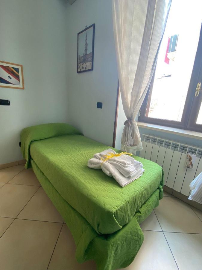 La Casa Del Sole Apartment Наполи Екстериор снимка