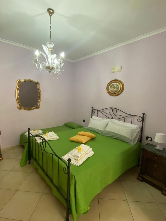 La Casa Del Sole Apartment Наполи Екстериор снимка